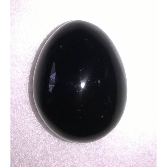 Huevo de Obsidiana. Grande con agujero (4.5cm x 3.5cm)